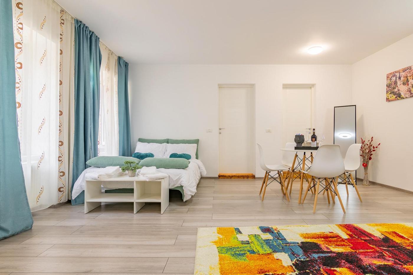 Apartmán Old Town By Mm Host Brašov Exteriér fotografie