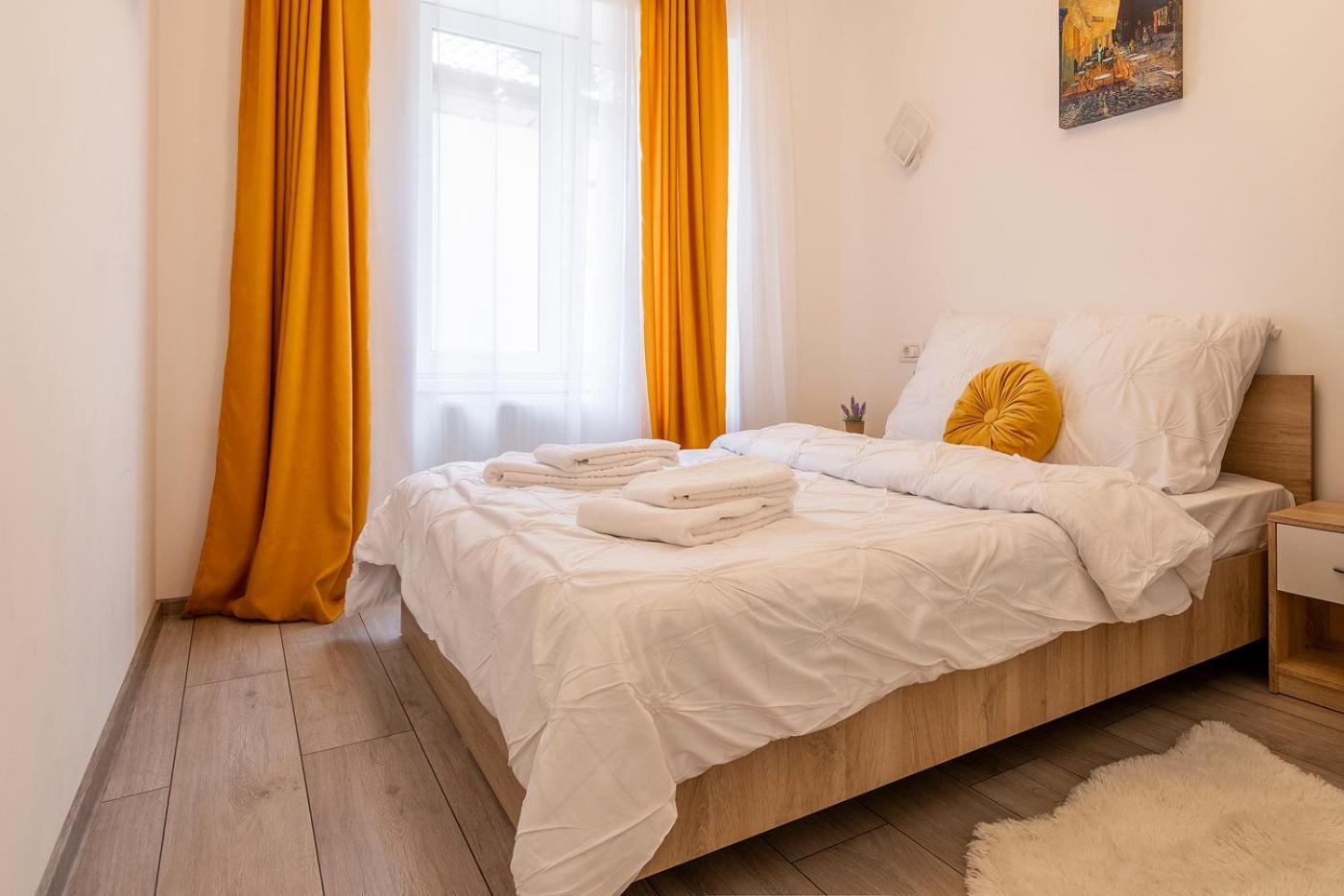 Apartmán Old Town By Mm Host Brašov Exteriér fotografie